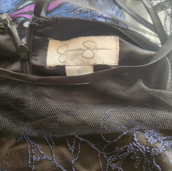 Jessica Simpon Zip Up Formal Dress - Picture 3 of 3